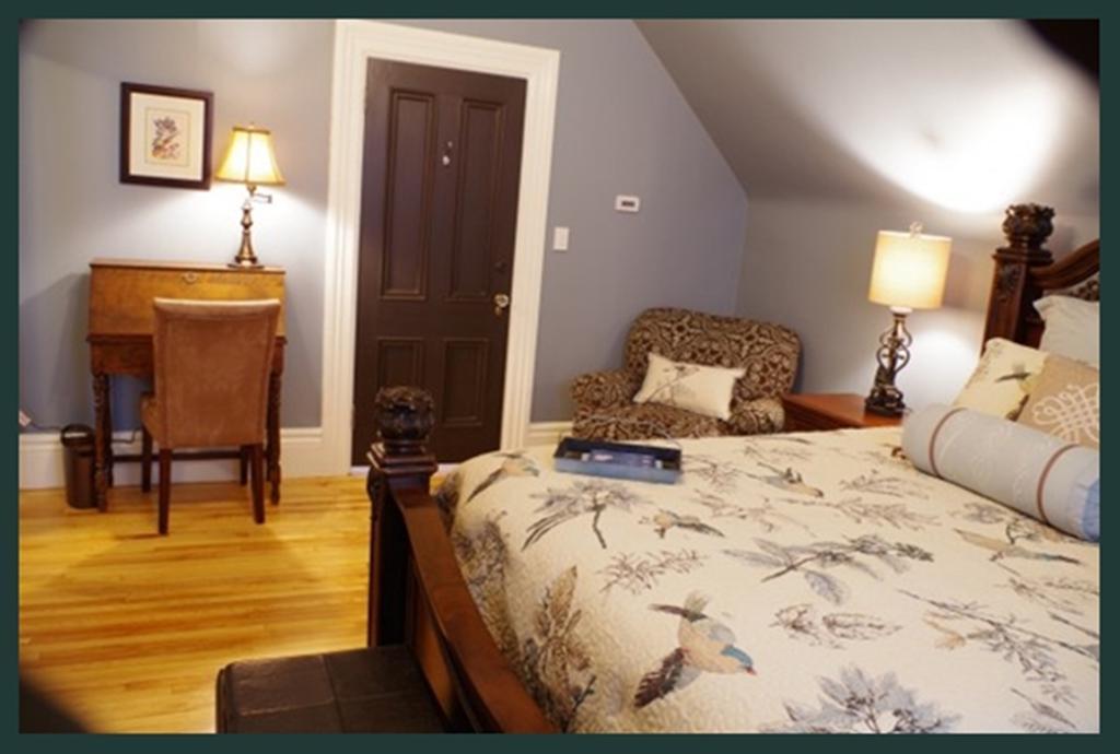Quartermain House Bed & Breakfast Fredericton Eksteriør bilde
